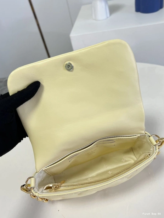 Firstbags ru BUBBLEGRAM STRAP WALLET VUITTON LOUIS ON 0806